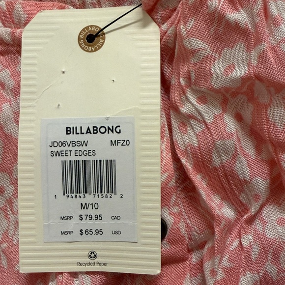 NWT Billabong Pink and White Floral Top Size Medium - Picture 3 of 5